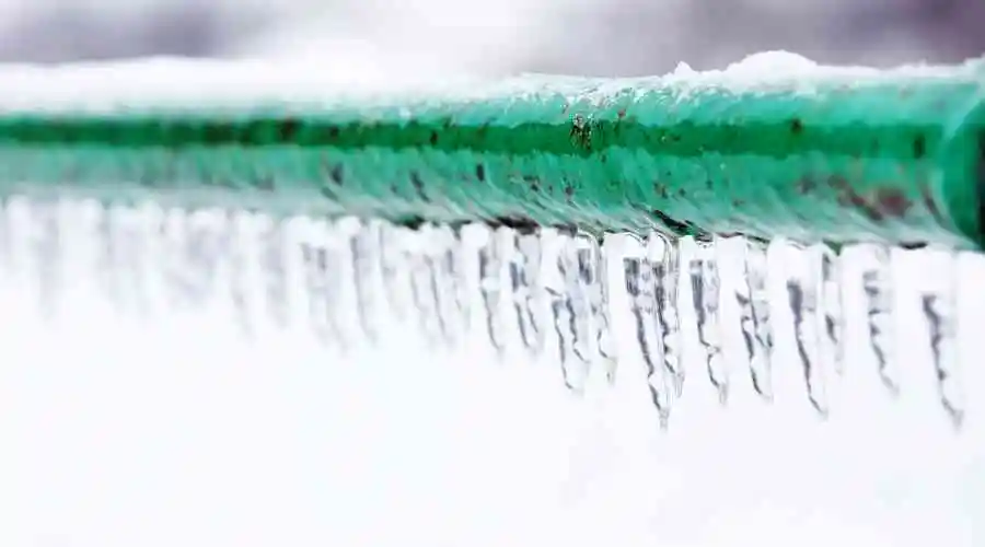 How to Prevent Frozen or Burst Pipes This Winter