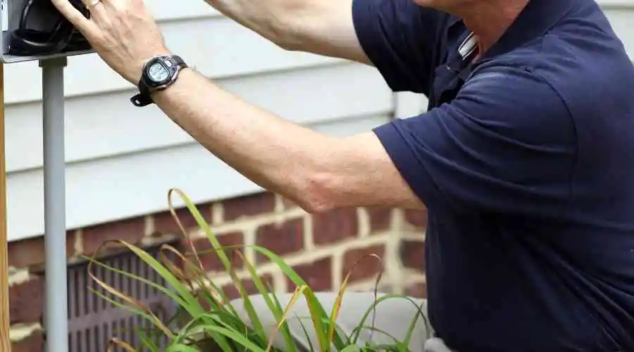 professional repairing a sump pump in new jersey
